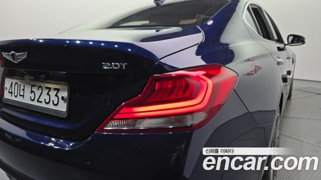 Genesis G70 2018 — photo 9