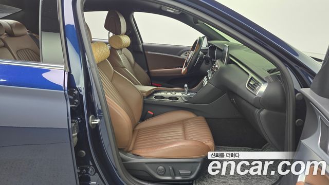 Genesis G70 2018 — photo 16