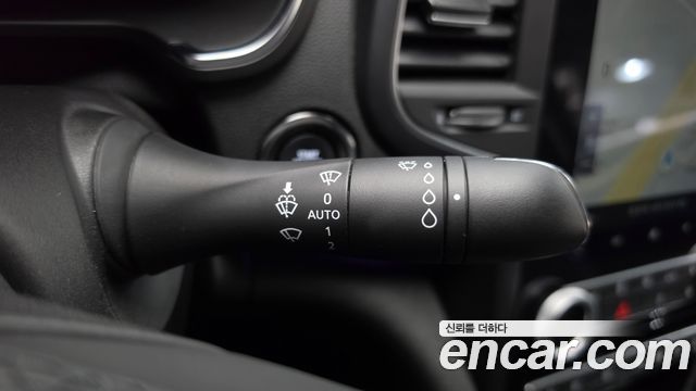 Renault Korea SM6 2024 — photo 35