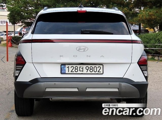 Hyundai Kona 2023 — photo 4