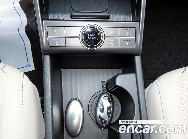 Hyundai Kona 2023 — photo 10