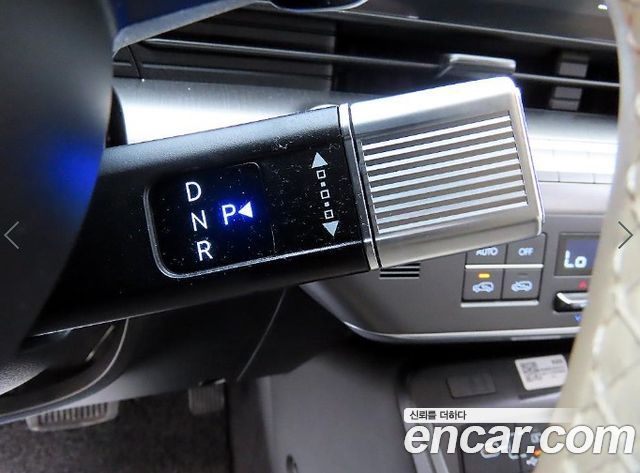 Hyundai Kona 2023 — photo 11