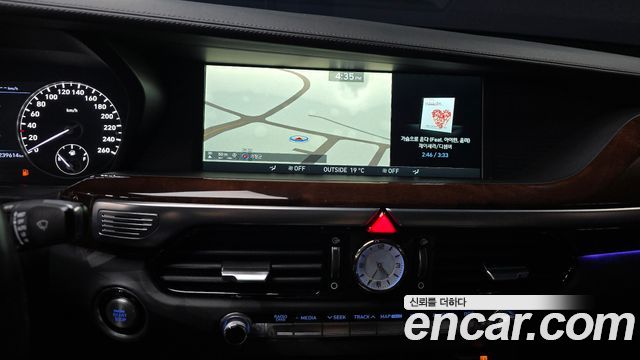 Genesis EQ900 2016 — photo 26