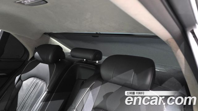 Genesis EQ900 2016 — photo 33