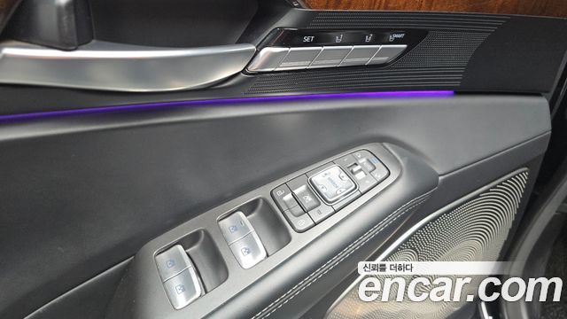 Genesis EQ900 2016 — photo 34