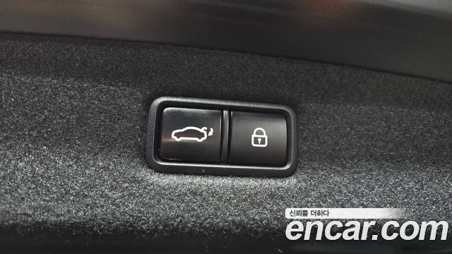 Genesis EQ900 2016 — photo 37
