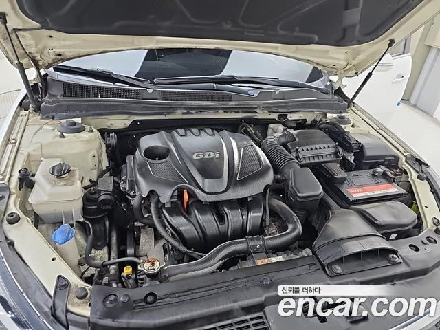 Kia K7 2012 — photo 6