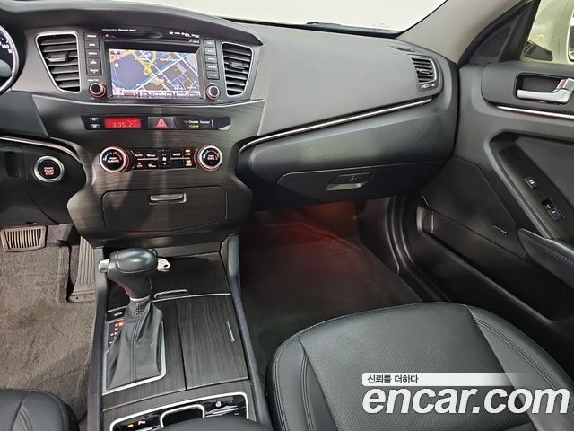 Kia K7 2012 — photo 10
