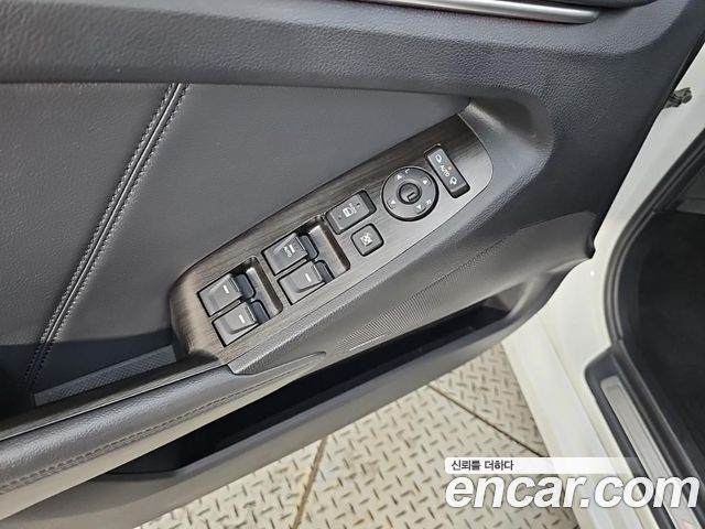 Kia K7 2012 — photo 13