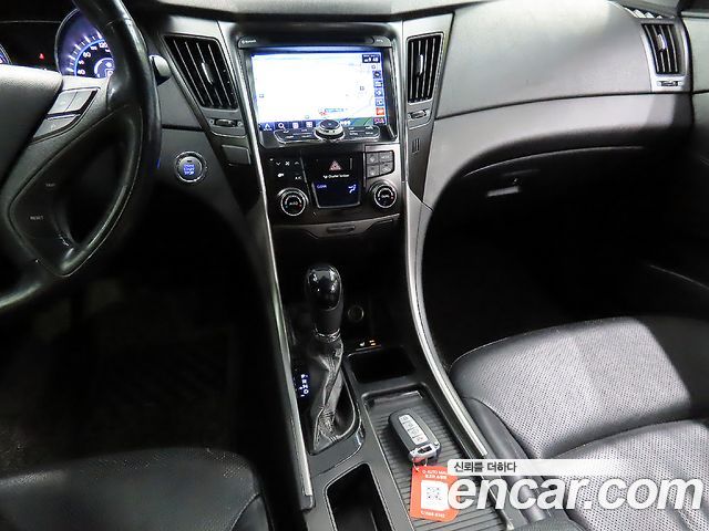 Hyundai Sonata 2013 — photo 11