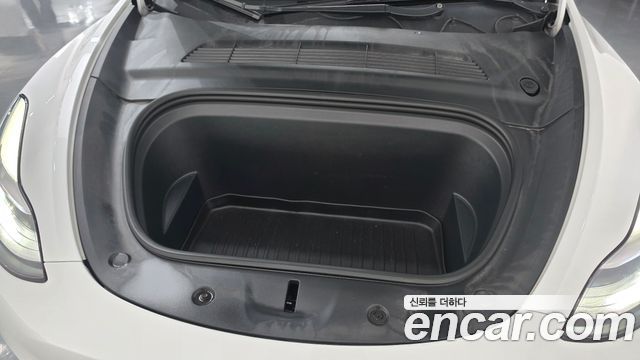 Tesla Model Y 2022 — photo 6