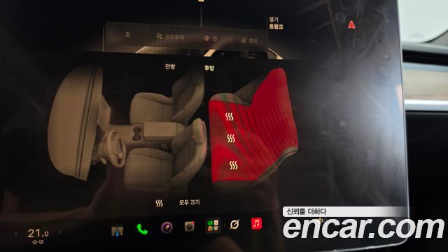 Tesla Model Y 2022 — photo 18