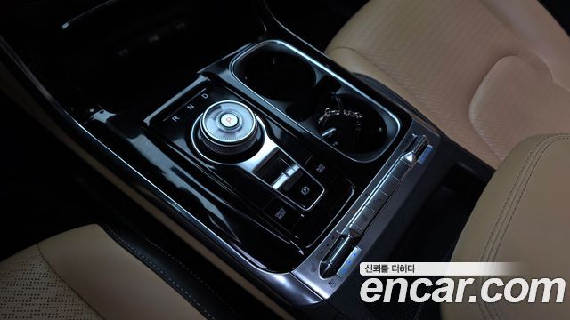 Kia Canival 2023 — photo 12