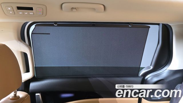 Kia Canival 2023 — photo 30