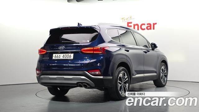 Hyundai Santafe 2019 — photo 2