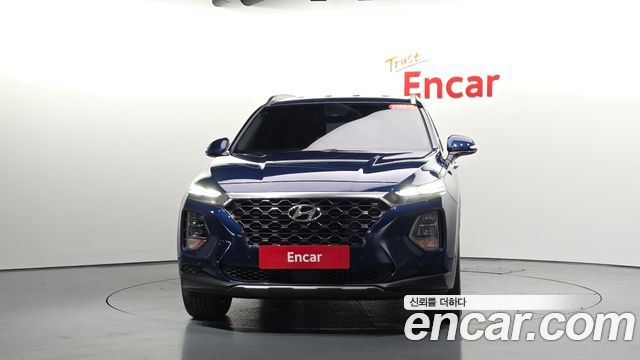 Hyundai Santafe 2019 — photo 3
