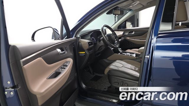 Hyundai Santafe 2019 — photo 13