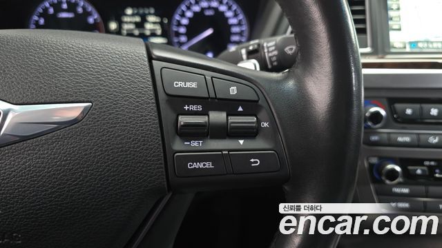 Hyundai Genesis 2015 — photo 15