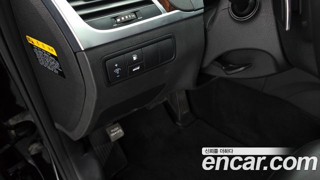 Hyundai Genesis 2015 — photo 19