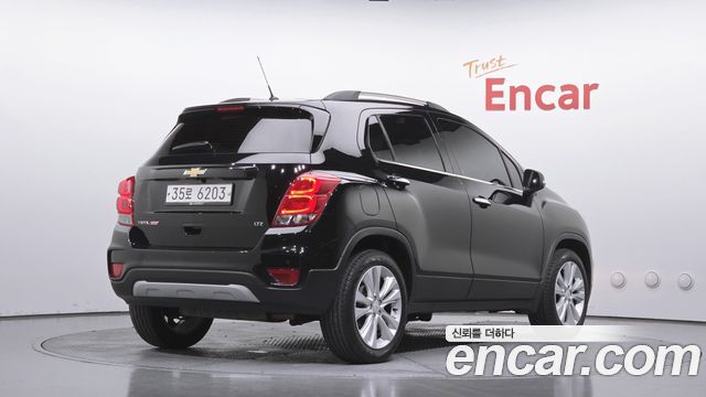 Chevrolet Korea Trax 2017 — photo 2