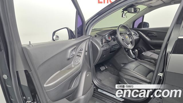 Chevrolet Korea Trax 2017 — photo 13