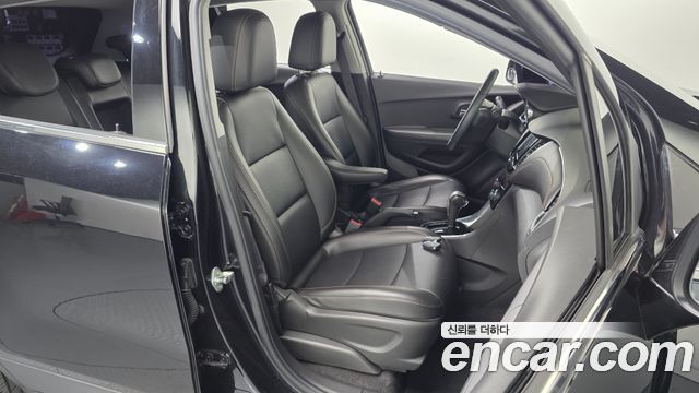 Chevrolet Korea Trax 2017 — photo 16