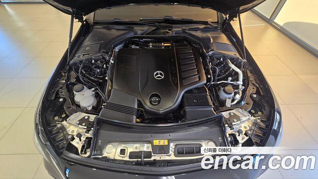 Mercedes-Benz CLE-Class 2025 — photo 6