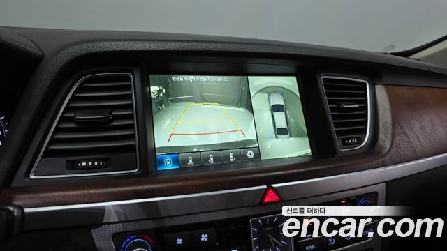Genesis G80 2017 — photo 23