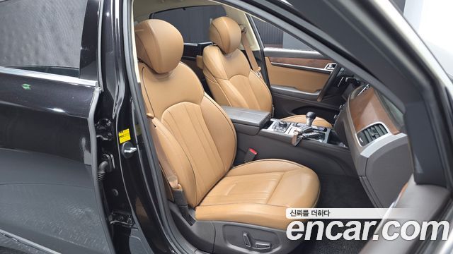 Genesis G80 2017 — photo 16