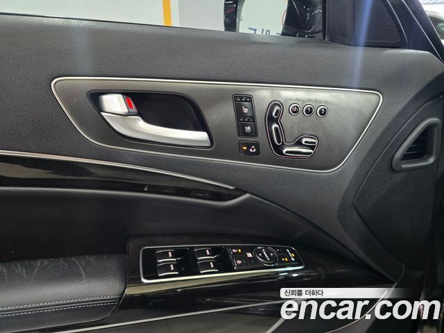 Kia K9 2014 — photo 18