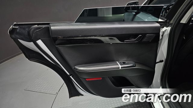 Hyundai Grandeur 2023 — photo 15