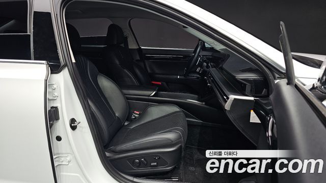 Hyundai Grandeur 2023 — photo 16