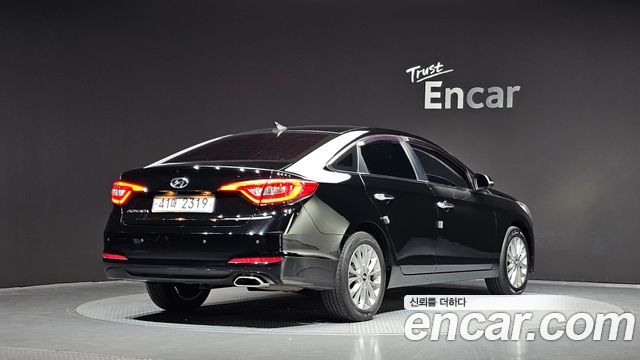Hyundai Sonata 2016 — photo 2