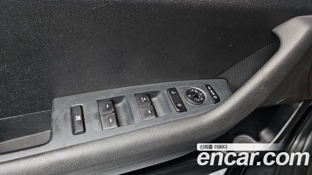 Hyundai Sonata 2016 — photo 17