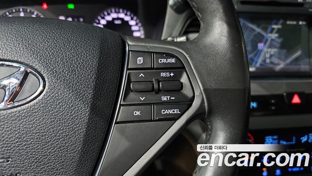 Hyundai Sonata 2016 — photo 22