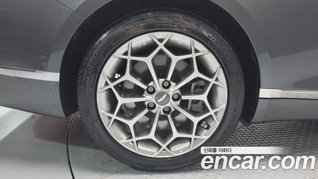 Genesis G80 2022 — photo 5