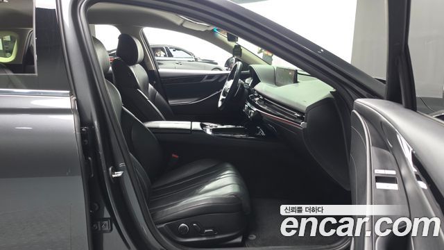 Genesis G80 2022 — photo 17