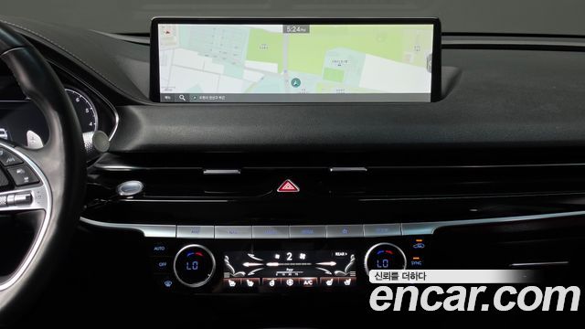 Genesis G80 2022 — photo 20