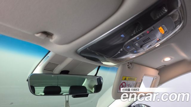 Genesis G80 2022 — photo 23