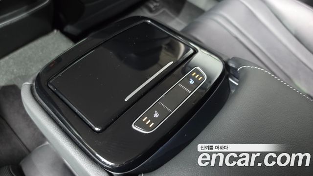 Genesis G80 2022 — photo 25
