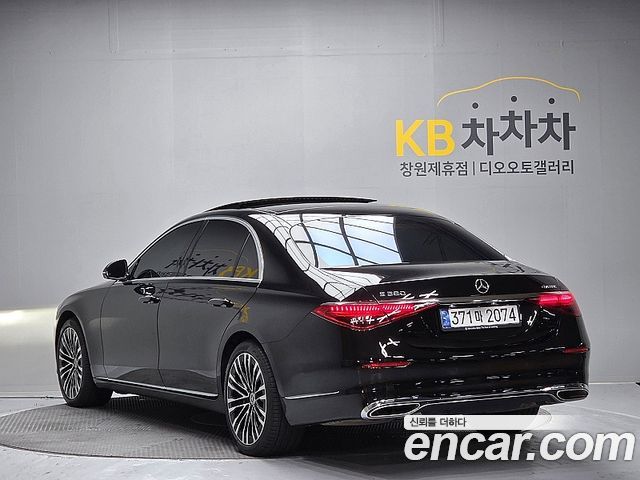Mercedes-Benz S-Class 2021 — photo 6