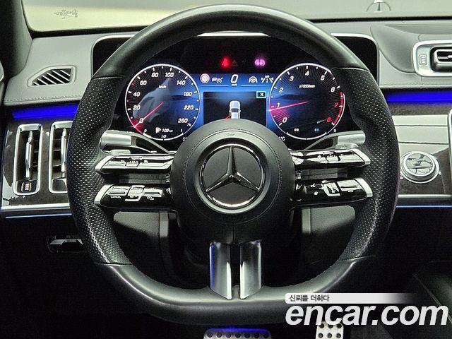 Mercedes-Benz S-Class 2021 — photo 11