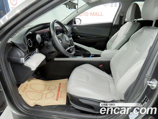 Hyundai AVANTE 2021 — photo 10