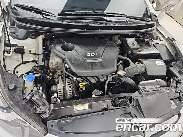 Hyundai AVANTE 2011 — photo 6