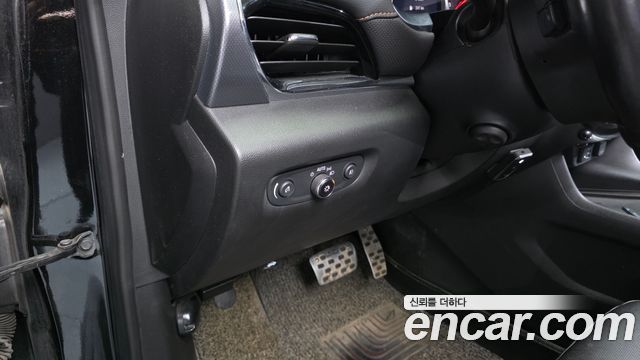 Chevrolet Korea Traverse 2020 — photo 27