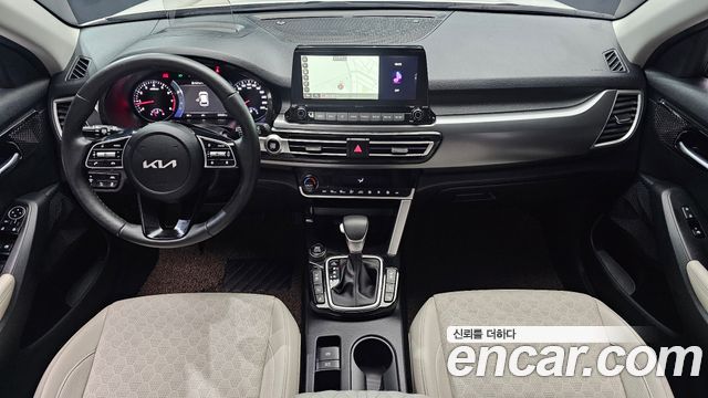 Kia Seltos 2023 — photo 10