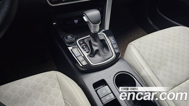 Kia Seltos 2023 — photo 12