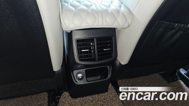 Kia Seltos 2023 — photo 29