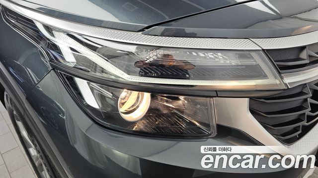 Kia Seltos 2025 — photo 8
