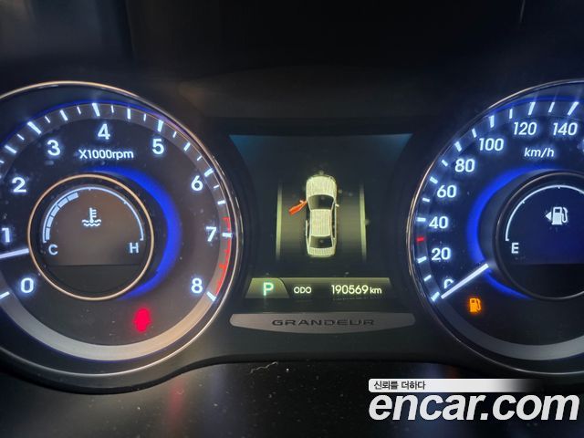 Hyundai Grandeur 2012 — photo 8